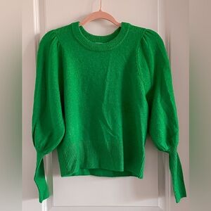 CeCe Brand Woman’s Vibrant Green Crew Neck Sweater - Size XS